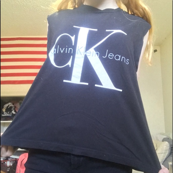 Calvin Klein, Sleeveless Shirt. M. EUC. - Picture 2 of 4